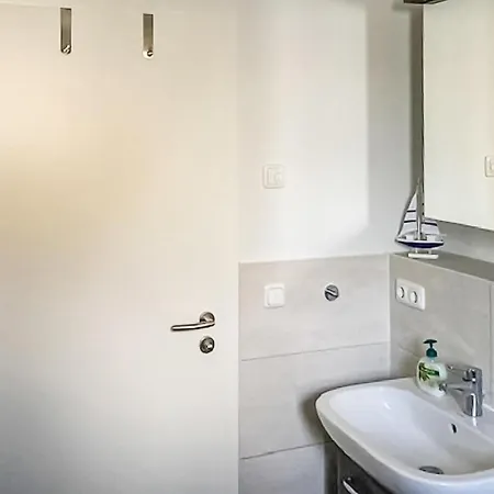 아파트 Lovely In 그랄뮈리츠